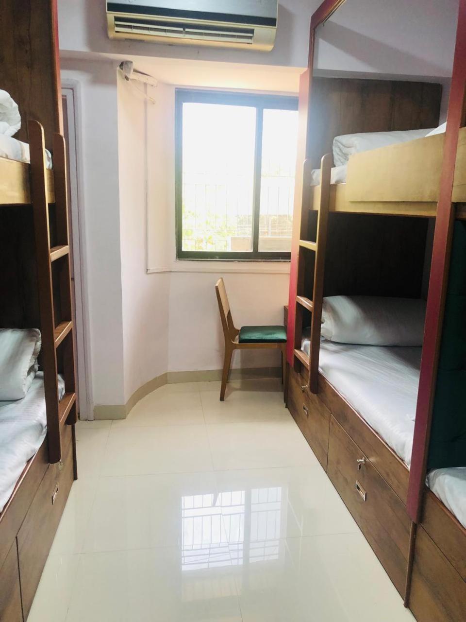 Everest Stays Rooms And Dormitory Mumbai Exterior photo